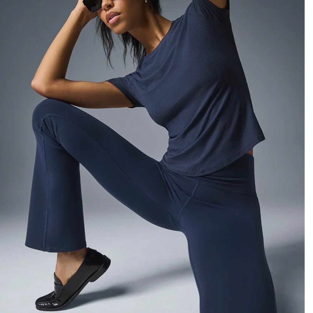 Alo Airbrush High-Waist 7/8 Bootcut Legging